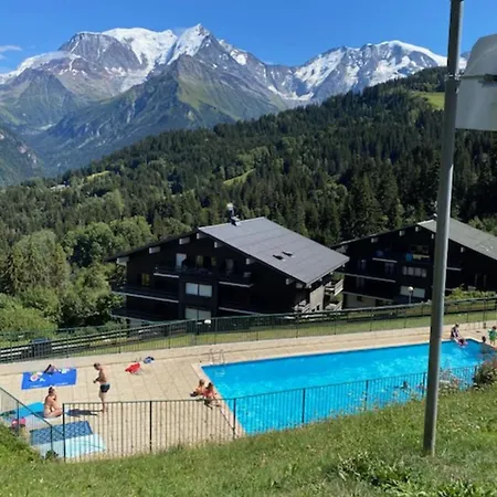 T4 In With Balcony In Saint-gervais
